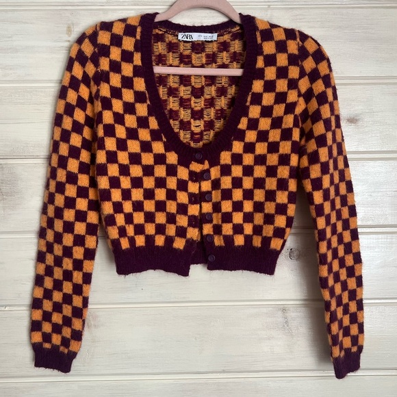 Zara Sweaters - Zara Checkered Crop Sweater Button Up Size Small